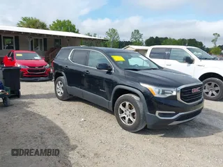 2017 GMC Acadia SLE with VIN 1GKKNKLAXHZ227749, listed as a IAAI auction lot 41985637 with 136,822 mi miles. Bid and sale history available at carsss.com. Image 1.