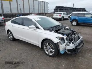 2018 Ford Fusion SE with VIN 3FA6P0HD9JR130315, listed as a IAAI auction lot 41913367 with 68,839 mi miles. Bid and sale history available at carsss.com. Image 1.