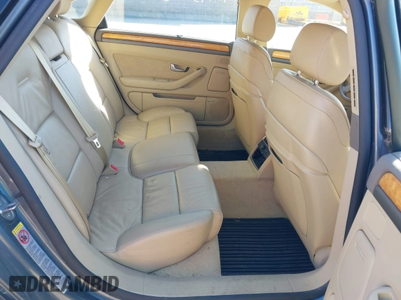 2005 Audi A8 L with VIN WAUML44E95N005730, listed as a IAAI auction lot 42143008 with 152,649 mi miles. Bid and sale history available at carsss.com. Image 8.