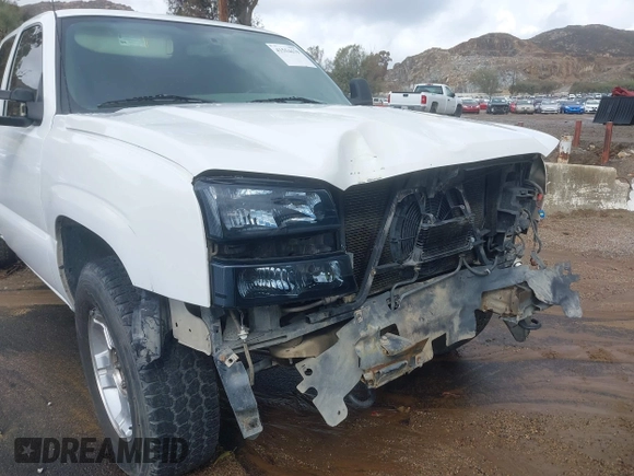 2004 Chevrolet Silverado 1500 with VIN 1GCEK19T14E108929, listed as a IAAI auction lot 41554679 with 225,282 mi miles and . Bid and sale history available at DreamBid. Image 15.