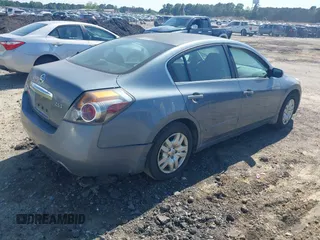 2011 Nissan Altima S with VIN 1N4AL2AP1BN510758, listed as a IAAI auction lot 42213928 with 195,395 mi miles and . Bid and sale history available at carsss.com. Image 4.