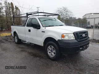 2007 Ford F-150 XL with VIN 1FTRF12297NA61726, listed as a IAAI auction lot 41737981 with 274,398 mi miles. Bid and sale history available at carsss.com. Image 1.