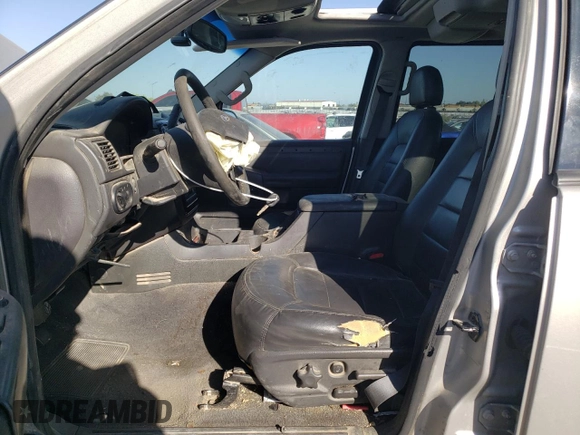 2003 Ford Explorer z VIN 1FMDU75K13ZB02783, wystawiony jako Copart lot #72840324 z przebiegiem Nie podano mil oraz Szkoda całkowita • Salvage title. Historia ofert i sprzedaży dostępna na DreamBid. Obrazek 7.