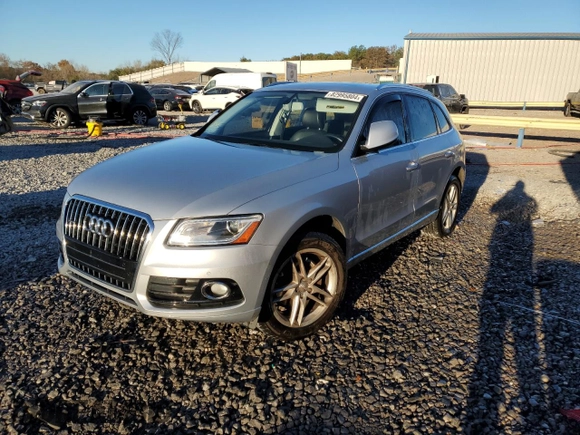 2016 Audi Q5 Premium Plus with VIN WA1L2AFP0GA030437, listed as a Copart auction lot 82995804 with 98,441 mi miles and Salvage Title. Bid and sale history available at carsss.com. Image 1.