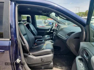 2017 Dodge Grand Caravan GT with VIN 2C4RDGEG9HR672408, listed as a Copart auction lot 54969685 with 144,631 mi miles and Clean Title. Bid and sale history available at DreamBid. Image 5.