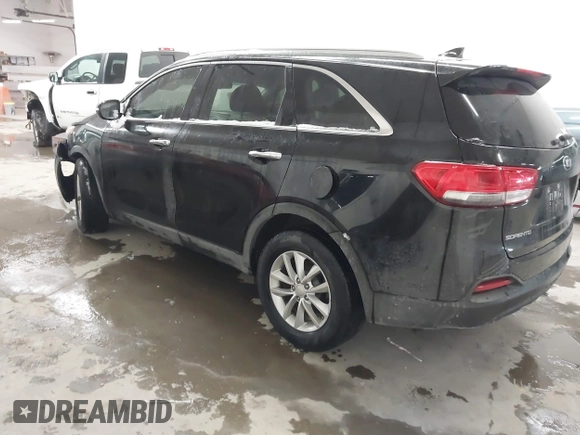 2018 Kia Sorento LX with VIN 5XYPG4A32JG383316, listed as a IAAI auction lot 41578609 with 1 mi miles. Bid and sale history available at carsss.com. Image 3.