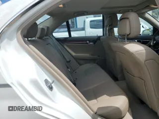 2011 Mercedes-Benz C 300 Sport с VIN WDDGF5EB5BA474565, выставлен на аукционе Copart как лот 61918055 с пробегом 210 410 миль миль и Списание • Salvage title. История ставок и продаж доступна на DreamBid. Изображение 10.