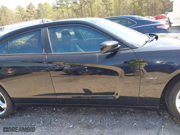 2011 Dodge Charger Road/Track with VIN 2B3CL5CT8BH506814, listed as a IAAI auction lot 41890437 with 240,836 mi miles. Bid and sale history available at carsss.com. Image 14.
