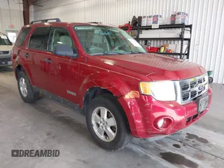 2008 Ford Escape XLT with VIN 1FMCU03198KE82341, listed as a IAAI auction lot 42573165 with 133,620 mi miles and . Bid and sale history available at DreamBid. Image 1.