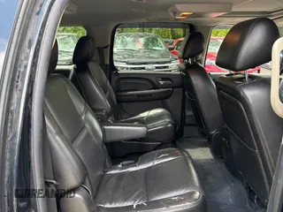 2011 GMC Yukon XL Denali with VIN 1GKS2MEF0BR225108, listed as a Copart auction lot 55619285 with 206,880 mi miles and Clean Title. Bid and sale history available at carsss.com. Image 6.