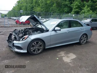 2014 Mercedes-Benz E 350 Sport with VIN WDDHF5KBXEB016723, listed as a IAAI auction lot 42274805 with 98,431 mi miles and . Bid and sale history available at DreamBid. Image 16.