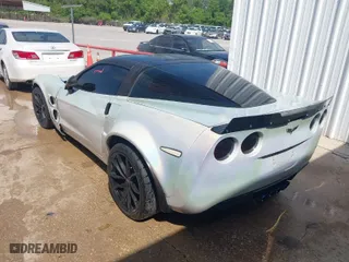 2006 Chevrolet Corvette with VIN 1G1YY26U065114439, listed as a IAAI auction lot 41832075 with 1 mi miles. Bid and sale history available at carsss.com. Image 3.