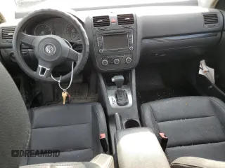 2010 Volkswagen Jetta Wolfsburg Edition с VIN 3VWRA7AJ8AM152978, выставлен на аукционе Copart как лот 43834035 с пробегом 153 252 миль миль и Списание • Salvage title. История ставок и продаж доступна на DreamBid. Изображение 8.