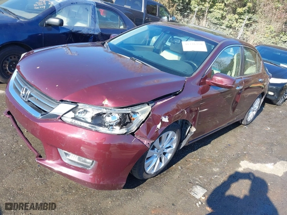 2013 Honda Accord Sdn EX-L with VIN 1HGCR2F89DA000396, listed as a IAAI auction lot 41226258 with 218,247 mi miles. Bid and sale history available at carsss.com. Image 18.