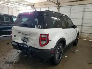 2021 Ford Bronco Sport Outer Banks z VIN 3FMCR9C61MRB07468, wystawiony jako Copart lot #55500605 z przebiegiem 34 586 mil mil oraz Szkoda całkowita • Salvage title. Historia ofert i sprzedaży dostępna na DreamBid. Obrazek 3.