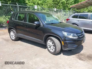 2017 Volkswagen Tiguan S with VIN WVGBV7AX5HK047292, listed as a IAAI auction lot 42168776 with 82,817 mi miles and . Bid and sale history available at DreamBid. Image 1.