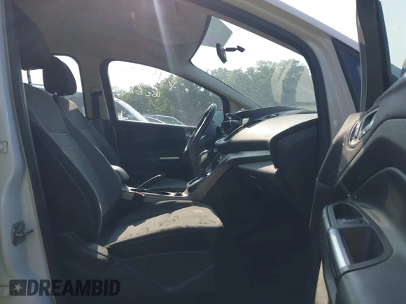 2014 Ford C-Max SE с VIN 1FADP5AU3EL511743, выставлен на аукционе IAAI как лот 42404031 с пробегом 125 492 миль миль и . История ставок и продаж доступна на DreamBid. Изображение 5.