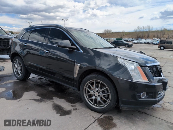 2014 Cadillac SRX Premium Collection z VIN 3GYFNGE34ES676646, wystawiony jako Copart lot #53478695 z przebiegiem 115 096 mil mil oraz Szkoda całkowita • Salvage title. Historia ofert i sprzedaży dostępna na DreamBid. Obrazek 4.