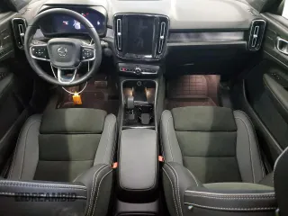 2023 Volvo C40 Recharge Pure Electric Ultimate with VIN YV4ED3GM9P2063386, listed as a Copart auction lot 72123244 with 17,270 mi miles and Salvage Title. Bid and sale history available at carsss.com. Image 8.