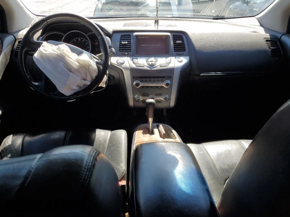 2014 Nissan Murano LE z VIN JN8AZ1MU3EW416193, wystawiony jako Copart lot #49491165 z przebiegiem 153 329 mil mil oraz Szkoda całkowita • Salvage title. Historia ofert i sprzedaży dostępna na DreamBid. Obrazek 8.