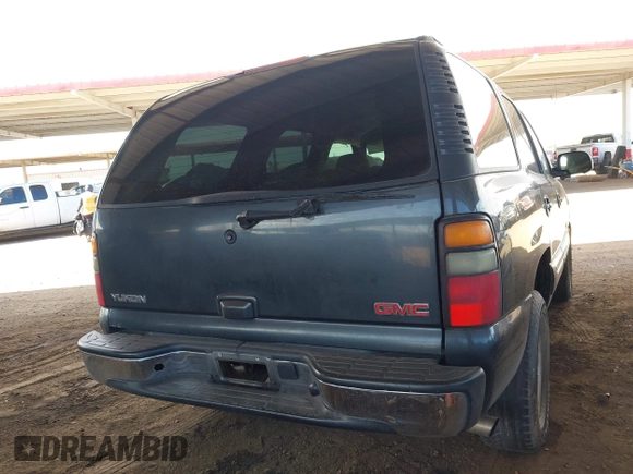 2004 GMC Yukon SLT with VIN 1GKEC13V94J125366, listed as a IAAI auction lot 42089017 with 287,827 mi miles. Bid and sale history available at carsss.com. Image 4.