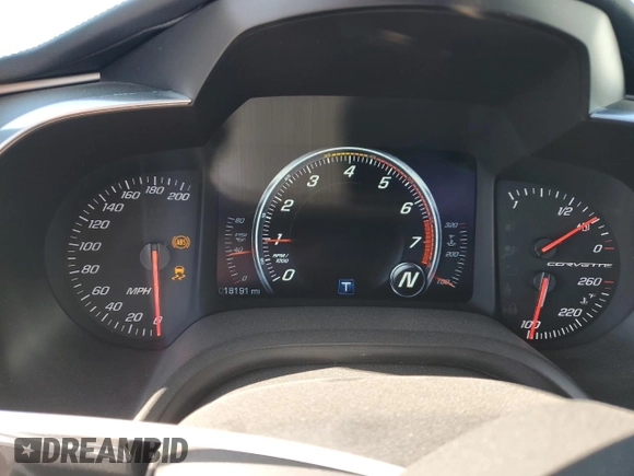 2014 Chevrolet Corvette 2LT with VIN 1G1YD2D78E5130055, listed as a Copart auction lot 88337585 with 18,191 mi miles and Salvage title. Bid and sale history available at DreamBid. Image 9.