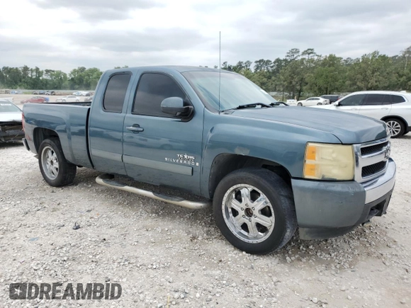 2008 Chevrolet Silverado 1500 1LT with VIN 1GCEC19JX8Z324501, listed as a Copart auction lot 53163245 with 275,401 mi miles and Salvage Title. Bid and sale history available at DreamBid. Image 4.