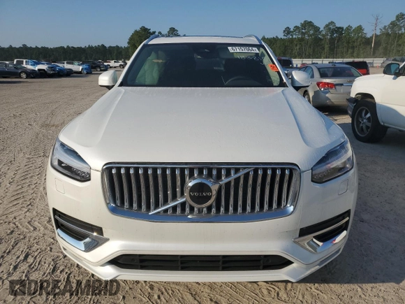 2024 Volvo XC90 Core Bright Theme with VIN YV4L12PK7R1183818, listed as a Copart auction lot 67157064 with 4,196 mi miles and Salvage Title. Bid and sale history available at carsss.com. Image 5.