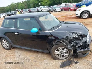 2012 MINI Hardtop with VIN WMWSU3C58CT540024, listed as a IAAI auction lot 42365569 with 103,274 mi miles and . Bid and sale history available at DreamBid. Image 13.