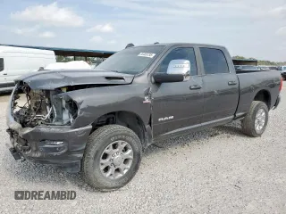 2024 Ram 2500 Laramie z VIN 3C6UR5FL9RG355268, wystawiony jako Copart lot #55489735 z przebiegiem 33 207 mil mil oraz Szkoda całkowita • Salvage title. Historia ofert i sprzedaży dostępna na DreamBid. Obrazek 1.