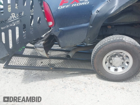 2004 Ford F-250 XL with VIN 1FTNX21P14ED44650, listed as a IAAI auction lot 42200599 with 231,965 mi miles and . Bid and sale history available at DreamBid. Image 14.