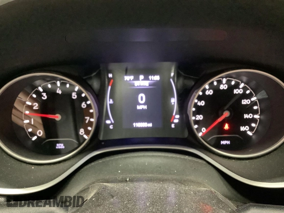 2019 Jeep Compass Latitude z VIN 3C4NJDBB1KT639096, wystawiony jako IAAI lot #42597978 z przebiegiem 110 803 mil mil oraz . Historia ofert i sprzedaży dostępna na DreamBid. Obrazek 32.