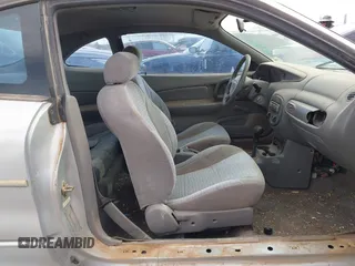 1998 Ford Escort z VIN 3FALP113XWR131538, wystawiony jako IAAI lot #41629016 z przebiegiem 121 507 mil mil oraz . Historia ofert i sprzedaży dostępna na DreamBid. Obrazek 5.