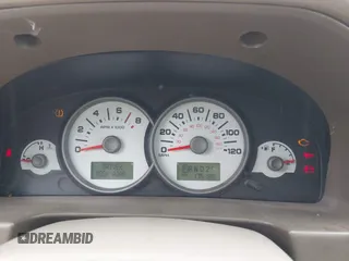 2006 Ford Escape Limited с VIN 1FMYU04166KD46606, выставлен на аукционе IAAI как лот 42361182 с пробегом 175 190 миль миль и . История ставок и продаж доступна на DreamBid. Изображение 7.