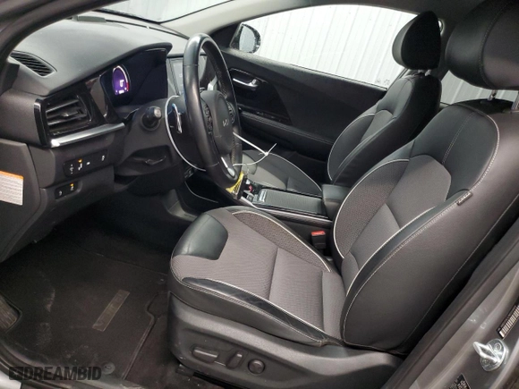 2022 Kia Niro EV S with VIN KNDCC3LG7N5159803, listed as a Copart auction lot 71338544 with 42,583 mi miles and Salvage Title. Bid and sale history available at carsss.com. Image 7.