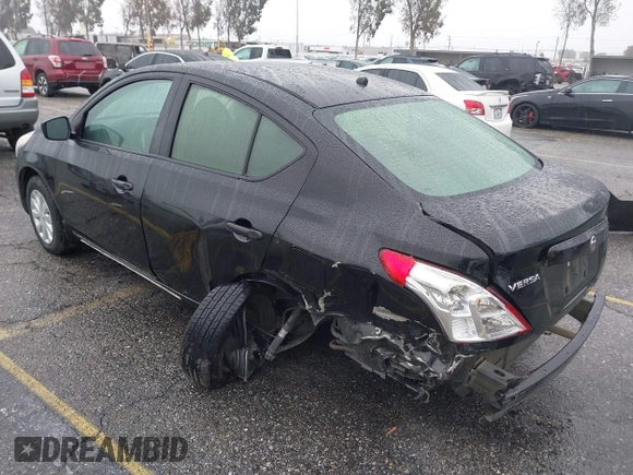 2016 Nissan Versa S Plus with VIN 3N1CN7AP4GL906168, listed as a IAAI auction lot 41562501 with 194,902 mi miles. Bid and sale history available at carsss.com. Image 3.