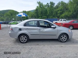 2010 Chevrolet Aveo 1LT с VIN KL1TD5DE7AB133551, выставлен на аукционе IAAI как лот 42499135 с пробегом 46 294 миль миль и . История ставок и продаж доступна на DreamBid. Изображение 13.