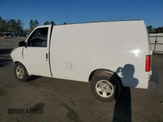 2004 Chevrolet Astro Cargo Van with VIN 1GCDM19X04B108883, listed as a Copart auction lot 50061715 with 0 mi miles and Salvage Title. Bid and sale history available at carsss.com. Image 2.