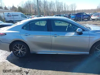2021 Toyota Camry SE Nightshade with VIN 4T1G11AK5MU411101, listed as a IAAI auction lot 41586722 with 133,212 mi miles. Bid and sale history available at carsss.com. Image 13.
