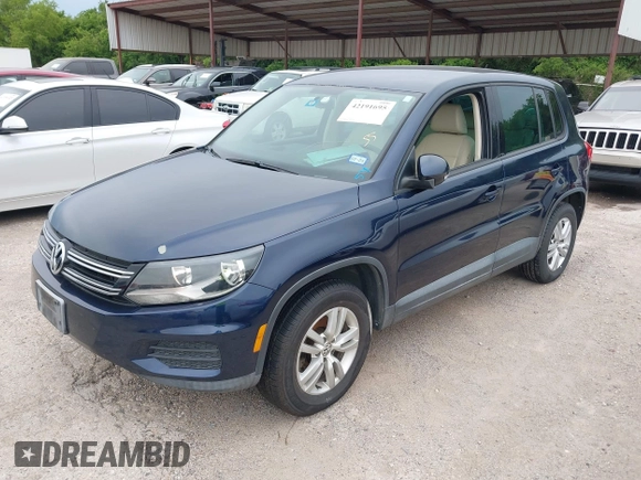 2012 Volkswagen Tiguan SEL with VIN WVGAV7AX5CW564542, listed as a IAAI auction lot 42191695 with 129,254 mi miles and . Bid and sale history available at DreamBid. Image 2.