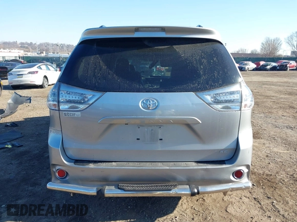 2014 Toyota Sienna SE with VIN 5TDXK3DC3ES471496, listed as a IAAI auction lot 41665914 with Not Provided miles and . Bid and sale history available at DreamBid. Image 15.