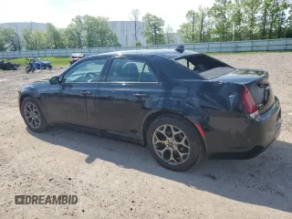 2016 Chrysler 300 S z VIN 2C3CCAGG0GH124292, wystawiony jako Copart lot #57576435 z przebiegiem 91 559 mil mil oraz Szkody całkowita. Historia ofert i sprzedaży dostępna na DreamBid. Obrazek 2.