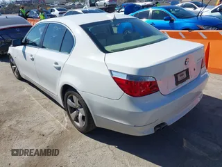 2005 BMW 5 Series 525i with VIN WBANA53565B859447, listed as a IAAI auction lot 41663950 with 99,064 mi miles. Bid and sale history available at carsss.com. Image 3.