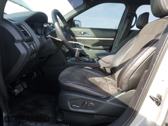 2018 Ford Explorer XLT with VIN 1FM5K8D86JGB78921, listed as a Copart auction lot 45561245 with 126,315 mi miles and Salvage Title. Bid and sale history available at DreamBid. Image 7.