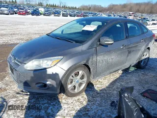 2013 Ford Focus SE z VIN 1FADP3F28DL206541, wystawiony jako IAAI lot #41639697 z przebiegiem 109 828 mil mil oraz . Historia ofert i sprzedaży dostępna na DreamBid. Obrazek 17.