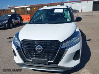 2022 Nissan Kicks S with VIN 3N1CP5BV0NL518752, listed as a IAAI auction lot 41940643 with 1 mi miles. Bid and sale history available at carsss.com. Image 12.