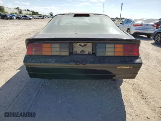 1986 Chevrolet Camaro Z28 Sport with VIN 1G1FP87H9GL103645, listed as a Copart auction lot 76118244 with 101,528 mi miles and Non Repairable. Bid and sale history available at carsss.com. Image 6.