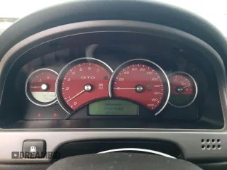 2006 Pontiac GTO z VIN 6G2VX12U06L550451, wystawiony jako Copart lot #54823105 z przebiegiem 273 049 mil mil oraz Tytuł czysty. Historia ofert i sprzedaży dostępna na DreamBid. Obrazek 9.