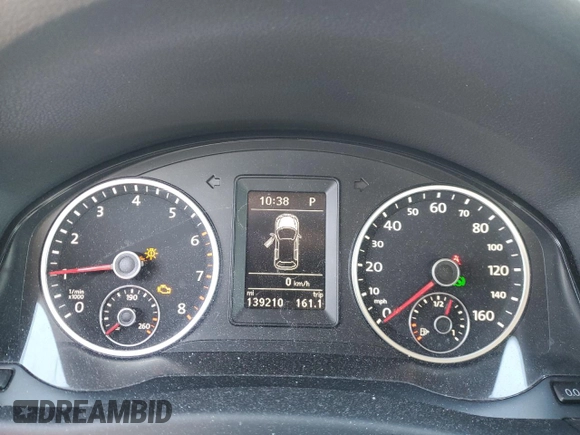 2013 Volkswagen Tiguan S z VIN WVGBV3AX6DW611477, wystawiony jako Copart lot #82567264 z przebiegiem 139 210 mil mil oraz Szkoda całkowita • Salvage title. Historia ofert i sprzedaży dostępna na DreamBid. Obrazek 9.
