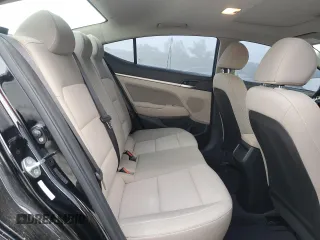 2020 Hyundai Elantra Value Edition z VIN KMHD84LF2LU942013, wystawiony jako Copart lot #56190805 z przebiegiem 83 997 mil mil oraz Szkoda całkowita • Salvage title. Historia ofert i sprzedaży dostępna na DreamBid. Obrazek 10.